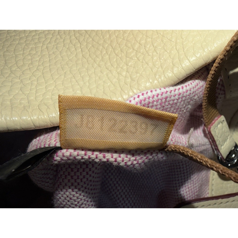 Dooney & Bourke Ivory Pebble Leather Hobo Shoulder Bag Wallet Pink Lining - Picture 5 of 16